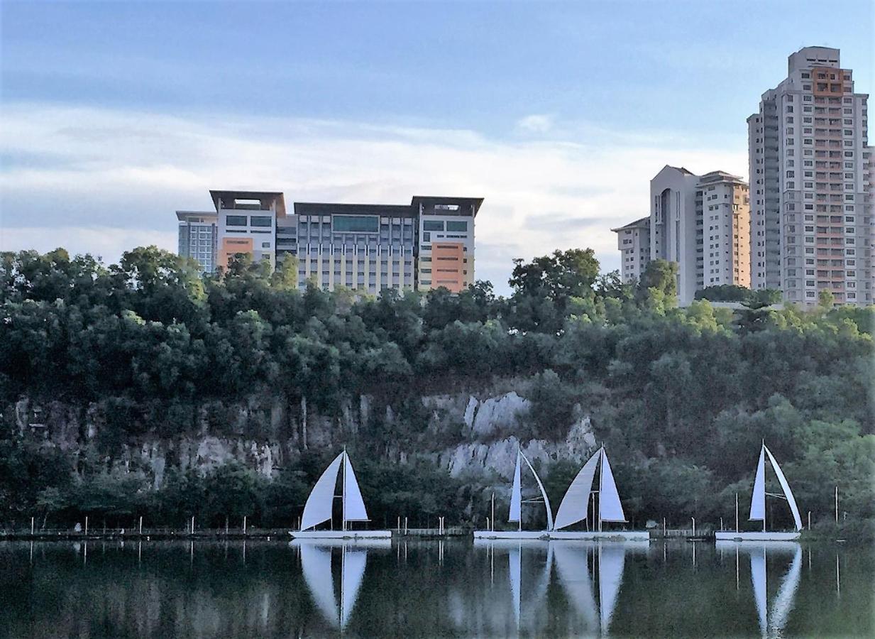 Resort Suites By Landmark At Bandar Sunway Sunway Lagoon Kampong Penaga  Esterno foto